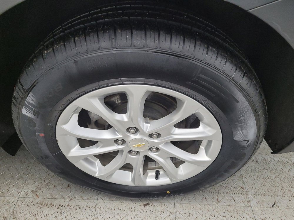 Used 2020 Chevrolet Equinox LT image 31