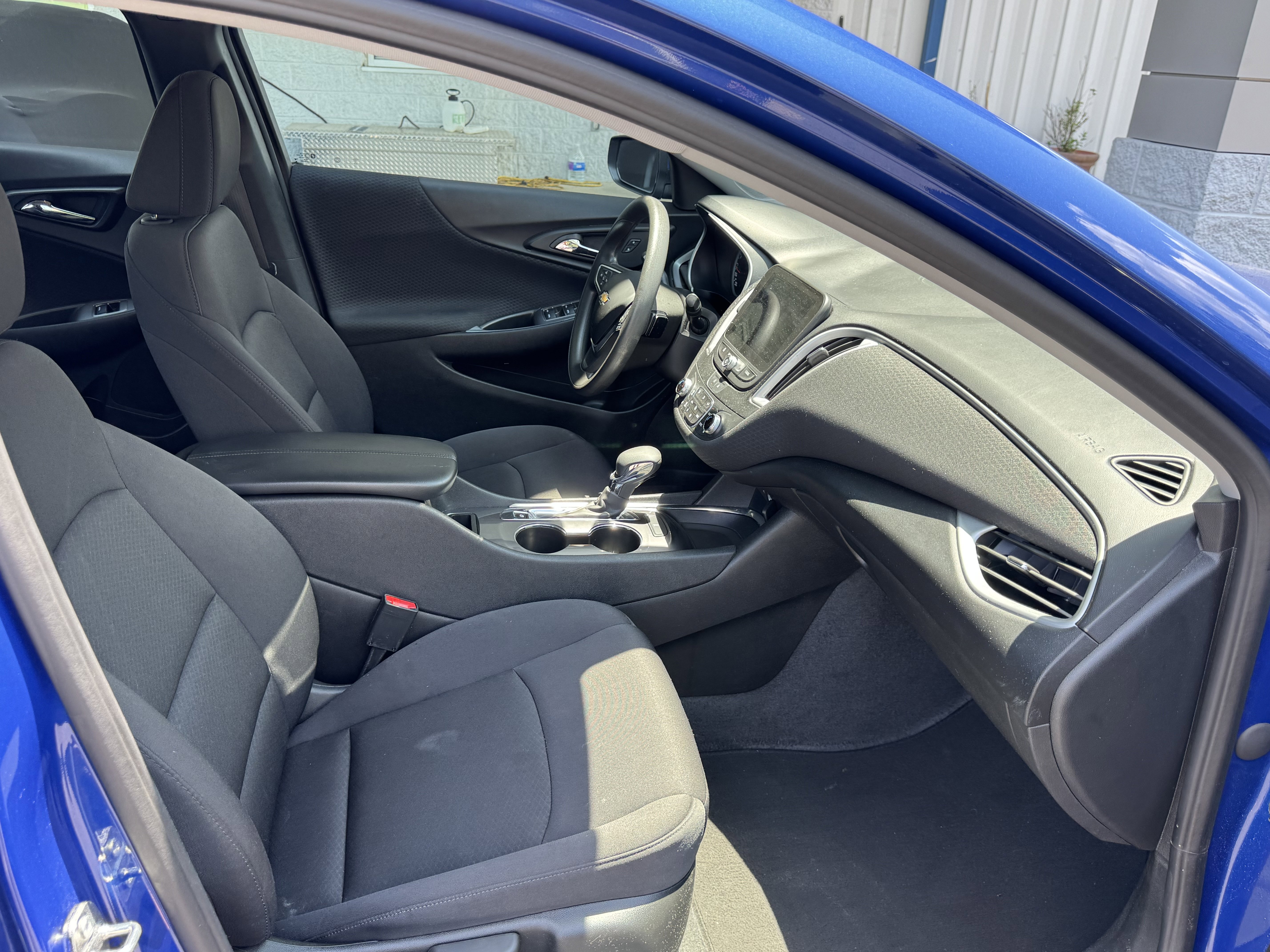 Used 2023 Chevrolet Malibu LT image 18