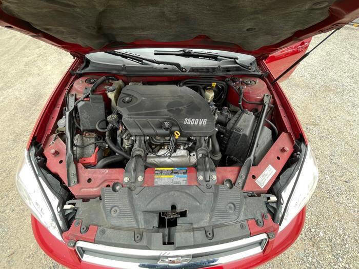 Used 2008 Chevrolet Impala LT image 42