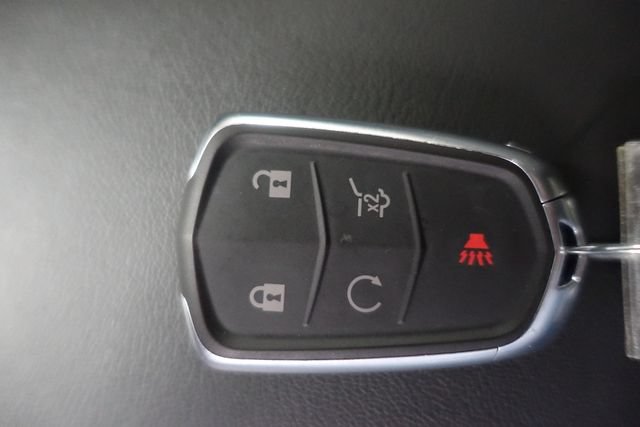 Used 2024 Cadillac XT6 Sport w/ LPO, Floor Liner Package AWD/4WD image 17