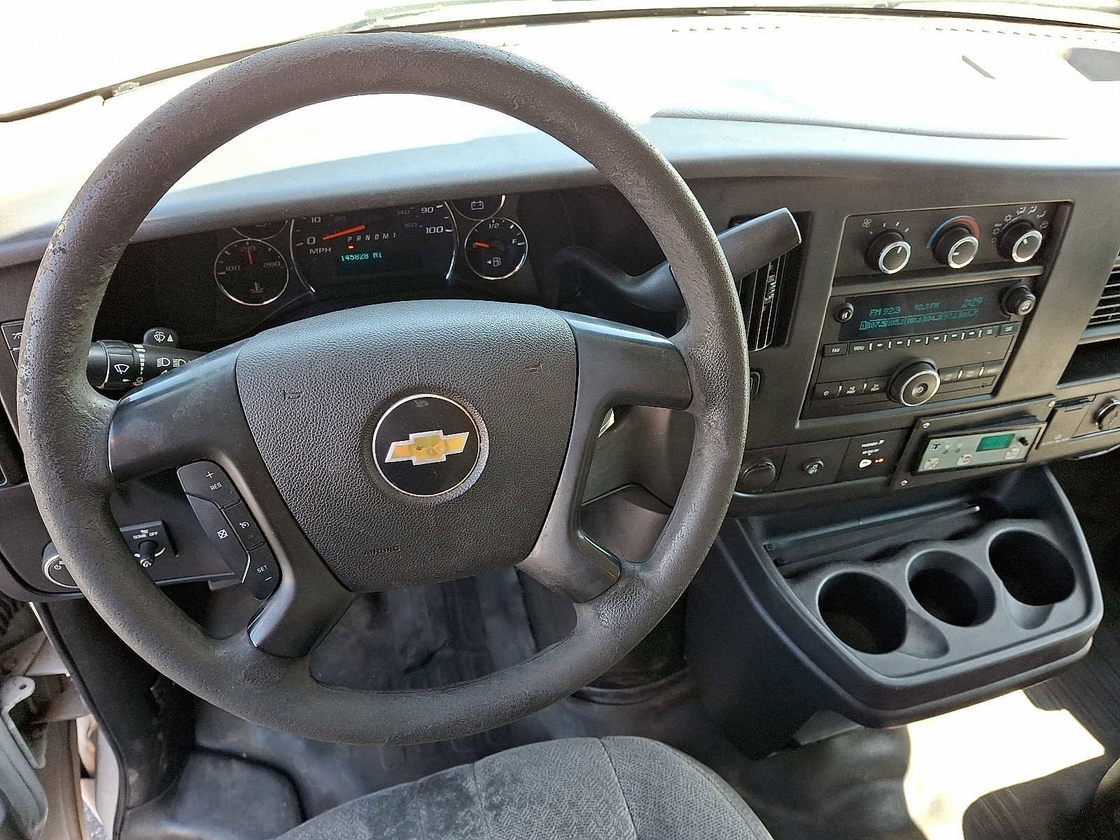 Used 2016 Chevrolet Express 3500 image 10