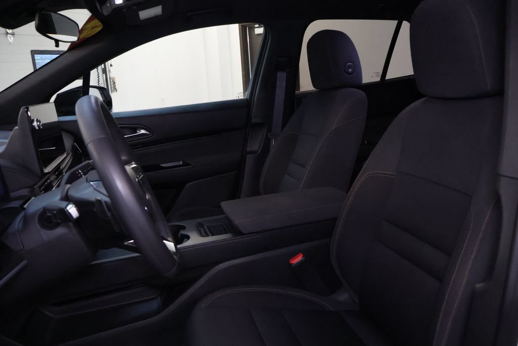 Used 2025 Honda Prologue EX image 14