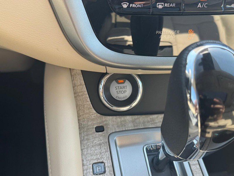 Used 2024 Nissan Murano SL image 18