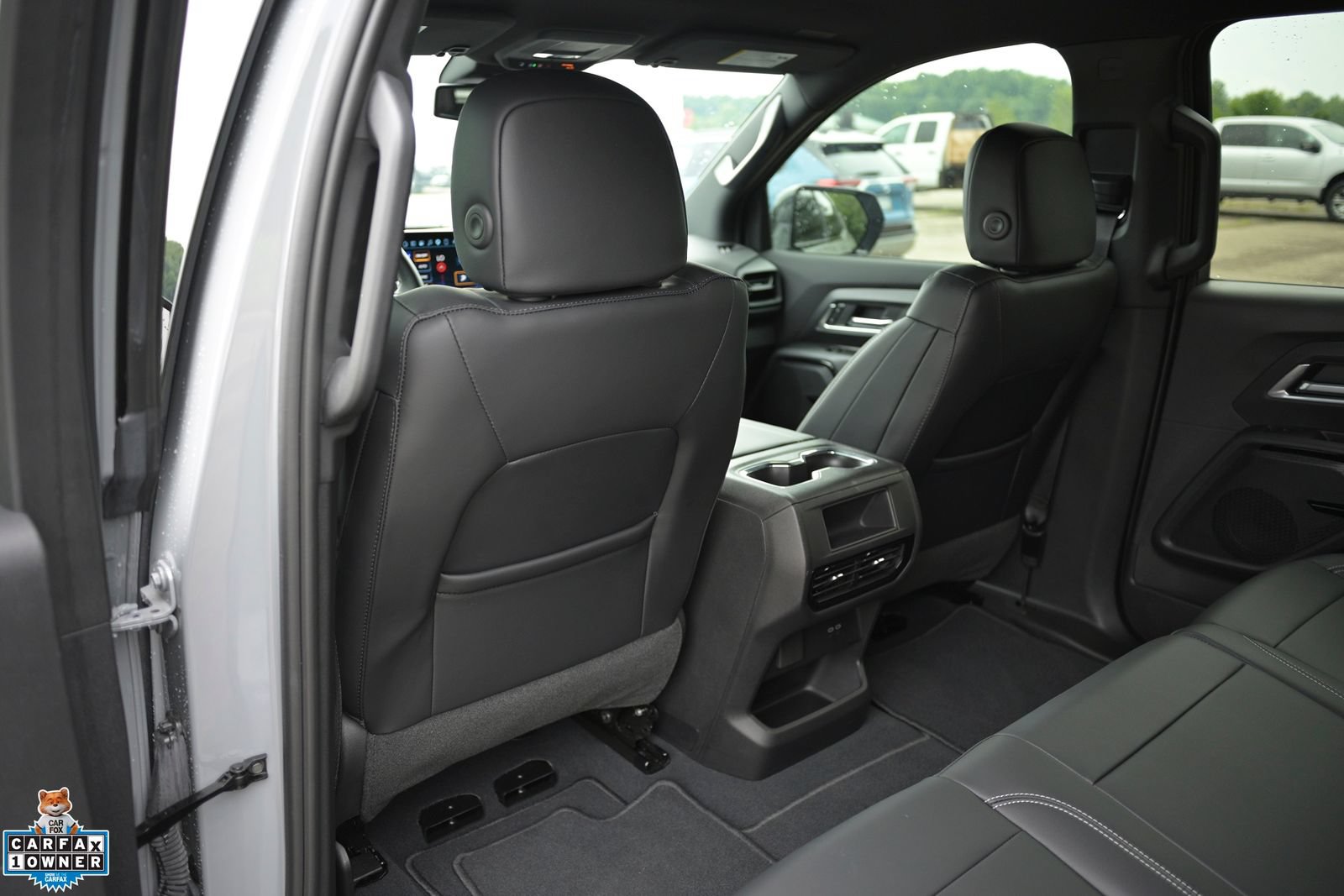 Used 2026 Chevrolet Silverado EV LT AWD/4WD image 2