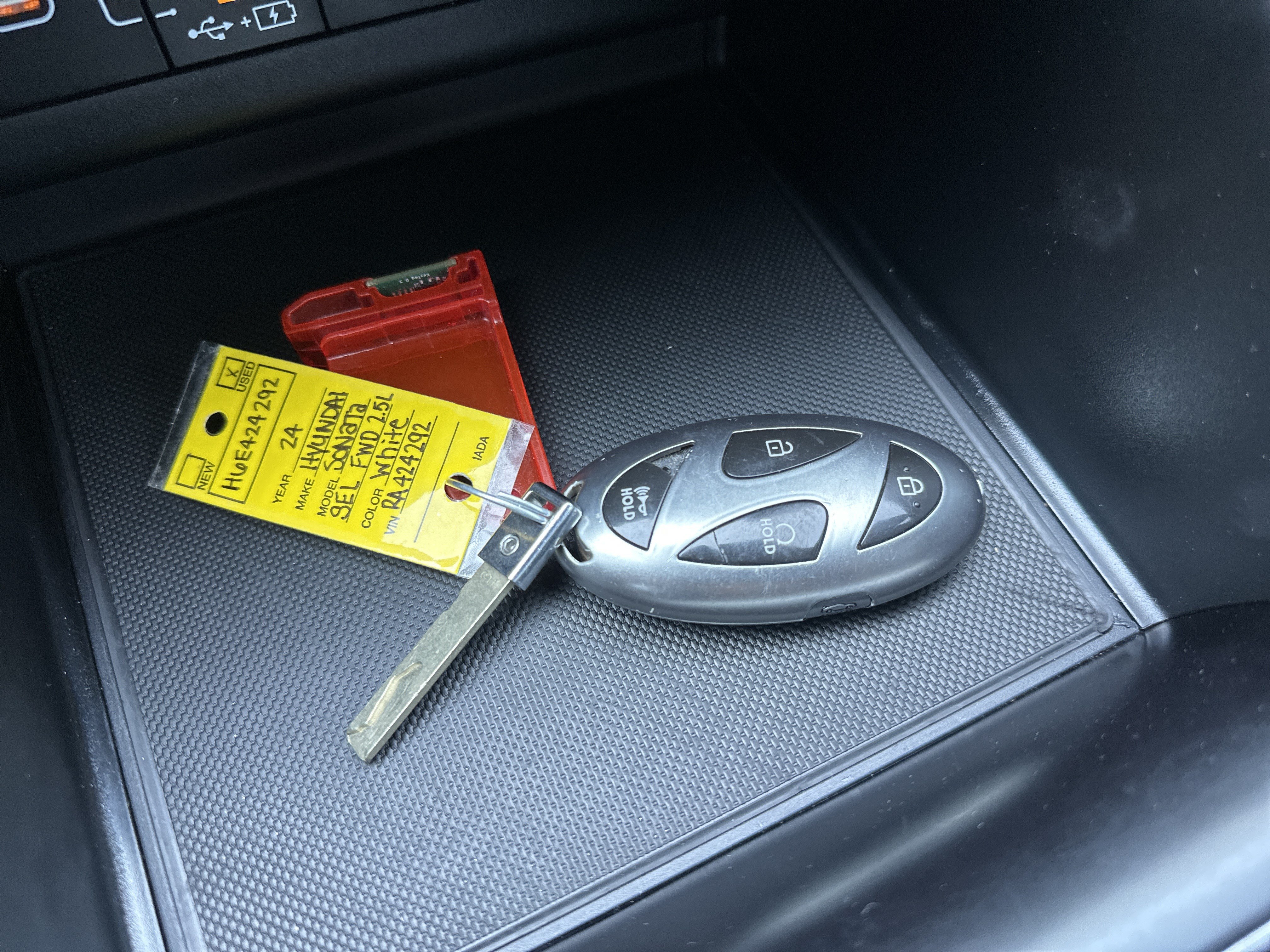 Used 2024 Hyundai Sonata SEL FWD image 32