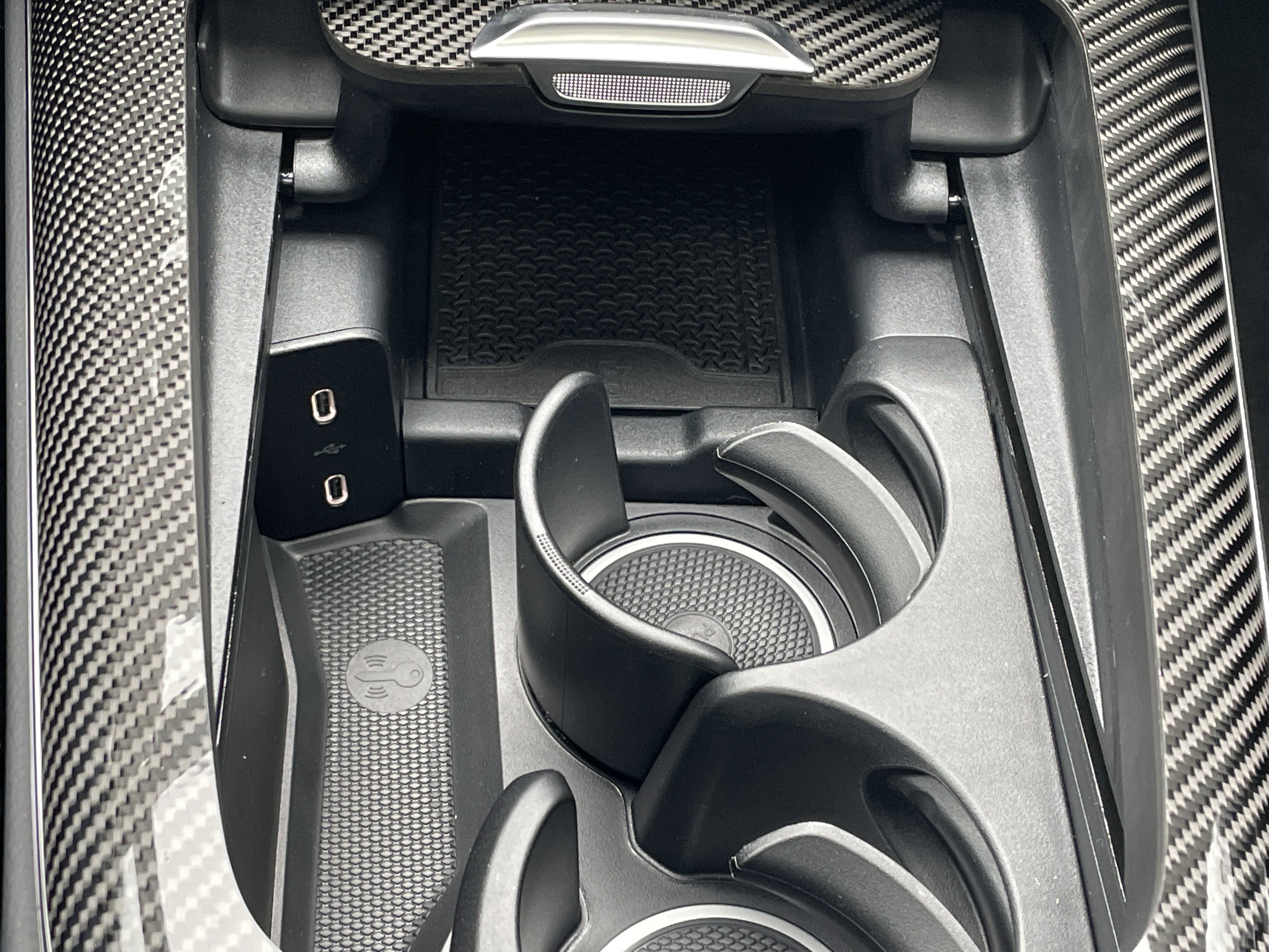 New 2026 Mercedes-Benz E 53 AMG e 4MATIC Sedan image 32