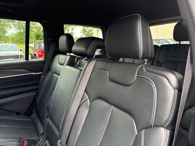 Used 2023 Jeep Grand Cherokee L Overland AWD/4WD image 22