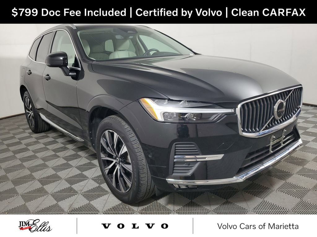 Used 2023 Volvo XC60 B5 Plus image 1