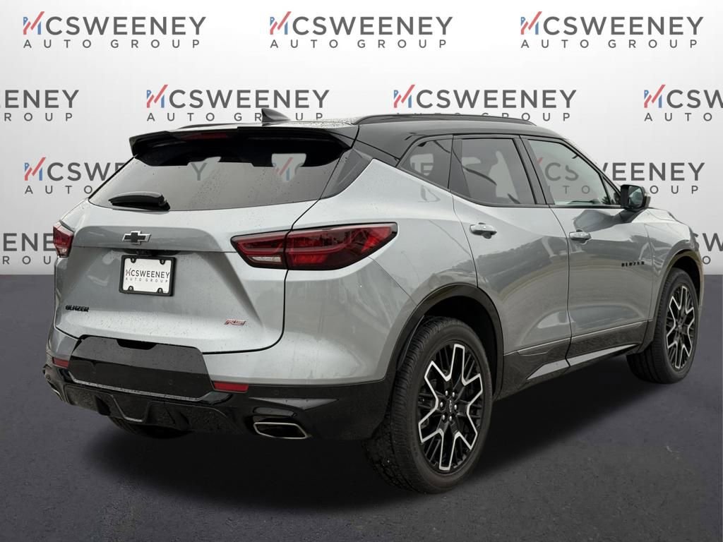 Used 2023 Chevrolet Blazer RS w/ Driver Confidence II Package image 5