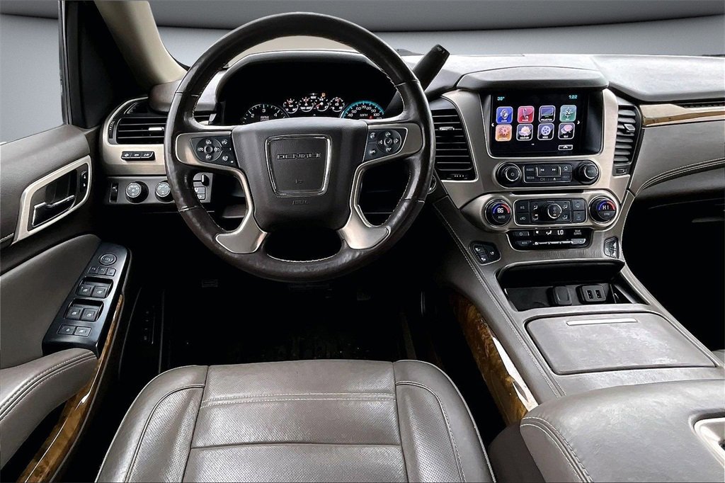Used 2017 GMC Yukon Denali w/ Open Road Package image 8
