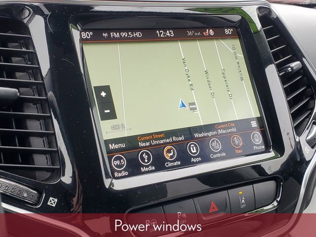 Used 2019 Jeep Cherokee Overland w/ Technology Group image 29