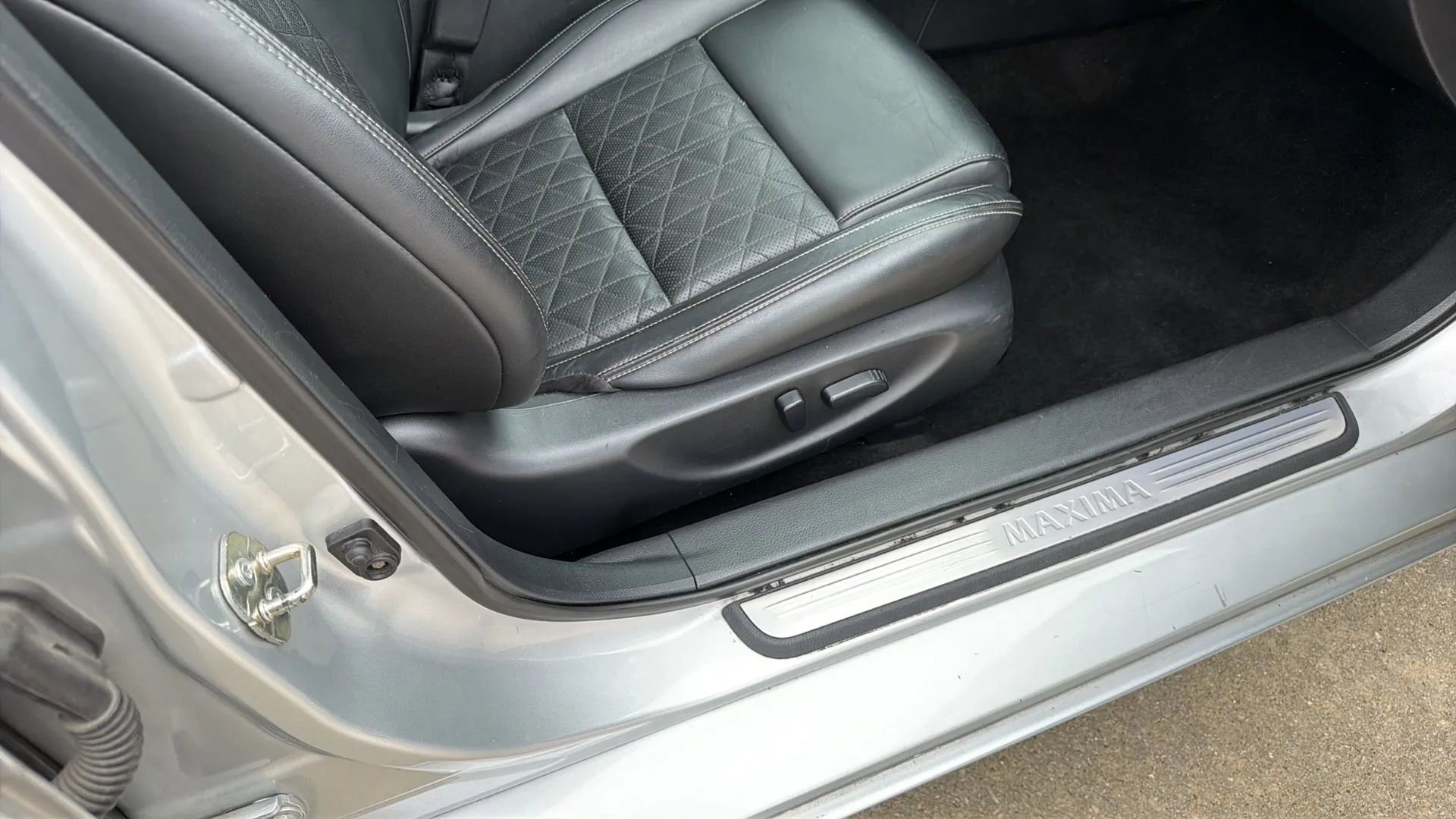 Used 2018 Nissan Maxima Platinum image 52