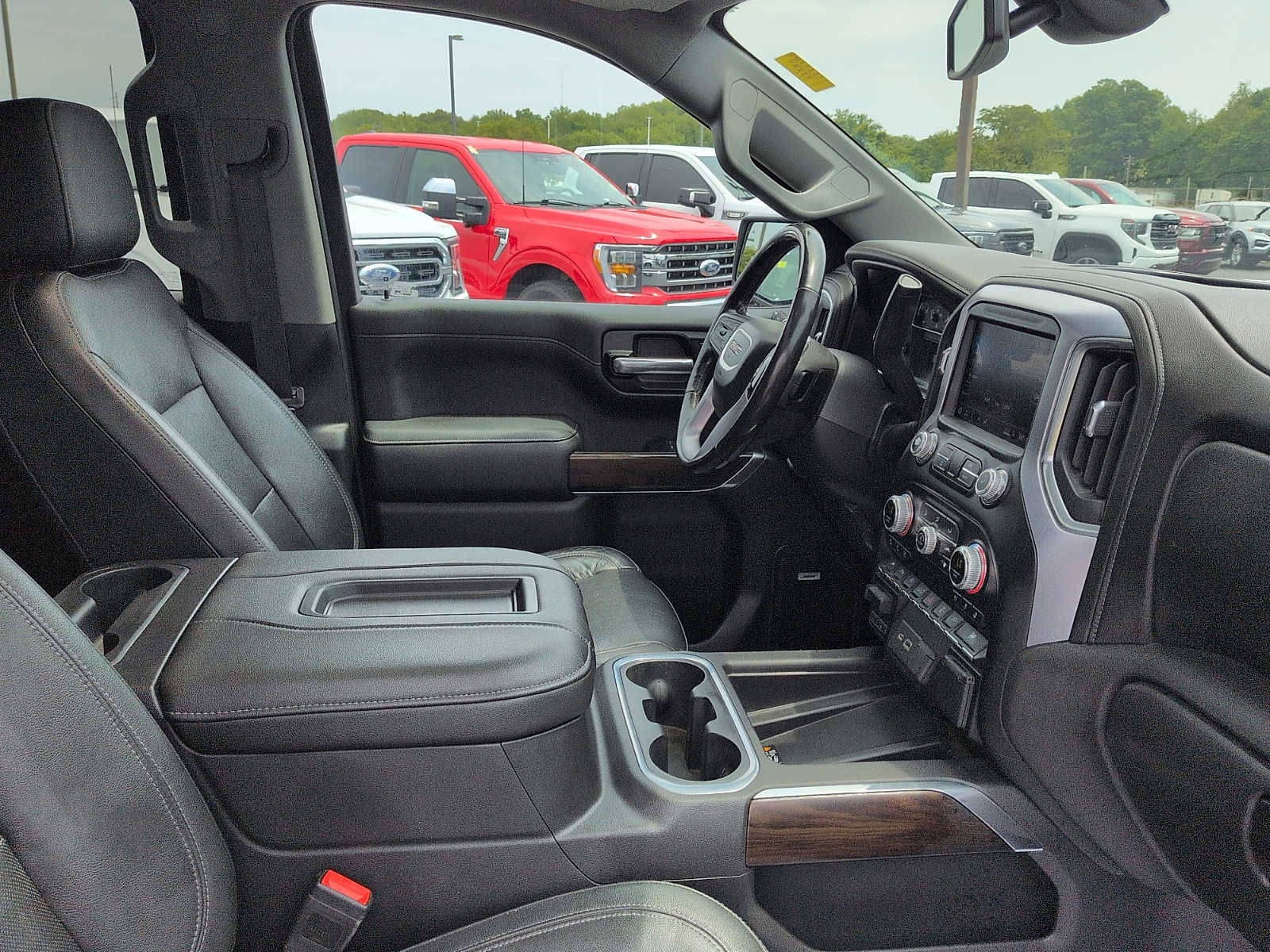 Used 2019 GMC Sierra 1500 SLT w/ SLT Premium Plus Package AWD/4WD image 10