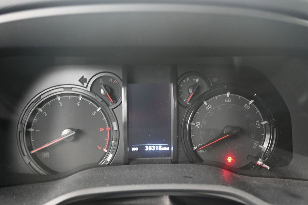 Used 2022 Toyota 4Runner SR5 RWD image 11