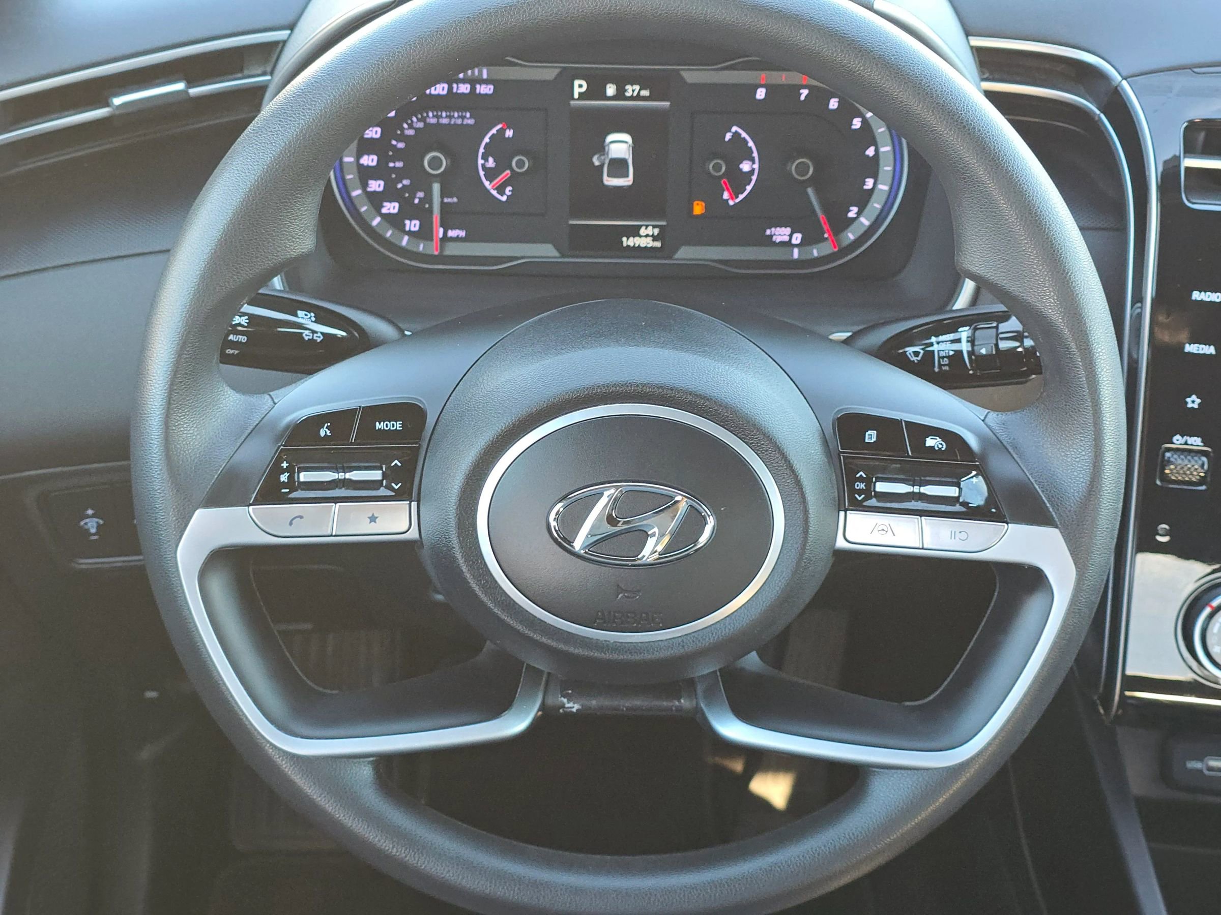 Used 2023 Hyundai Santa Cruz SEL w/ Cargo Package image 16