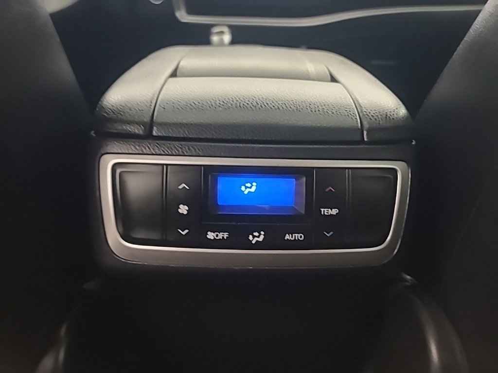 Used 2014 Toyota Highlander Limited FWD image 20