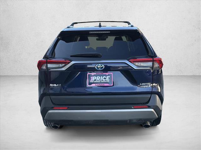 Used 2022 Toyota RAV4 Limited image 6