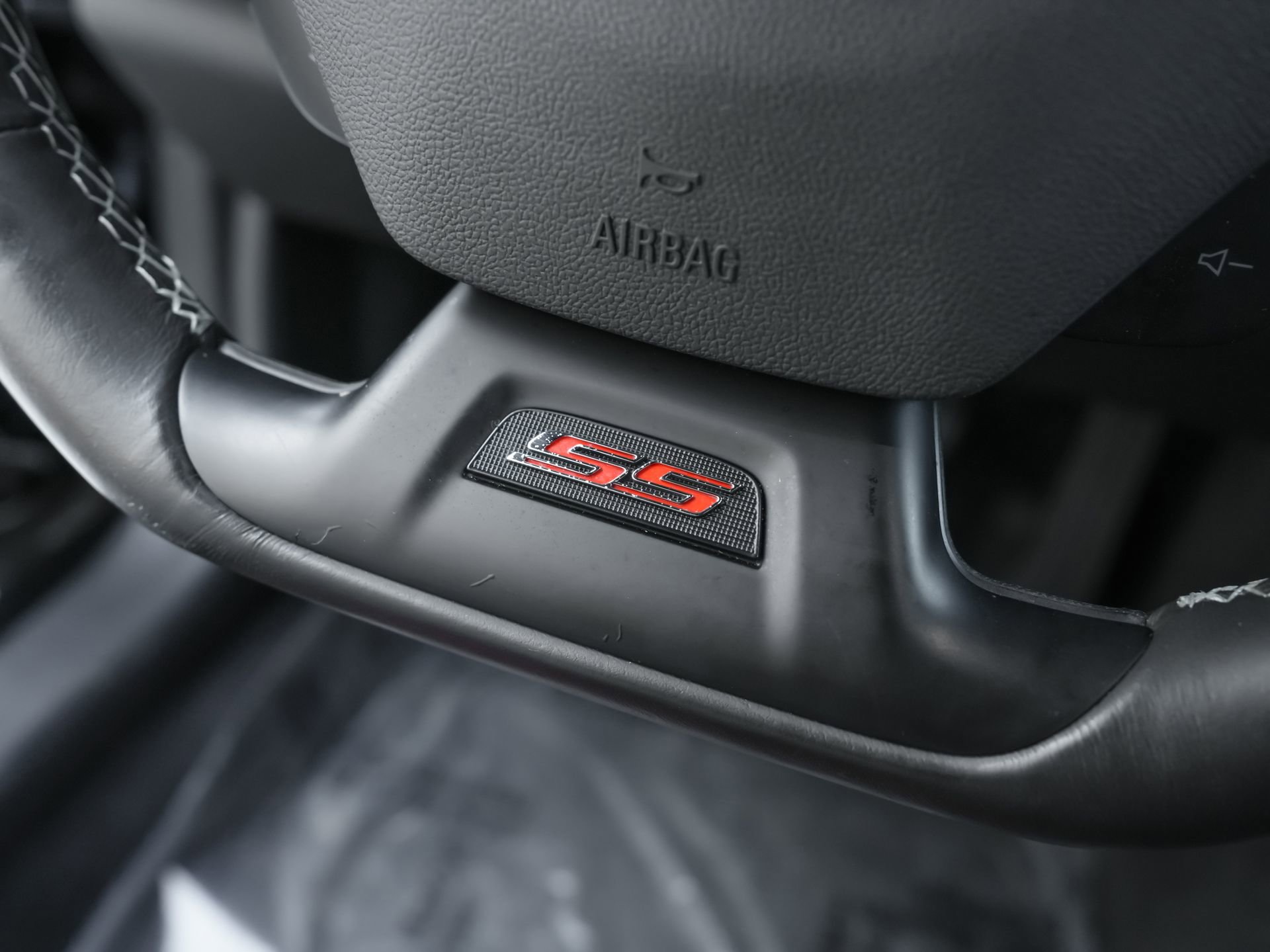 Used 2018 Chevrolet Camaro SS w/ Redline Edition RWD image 25