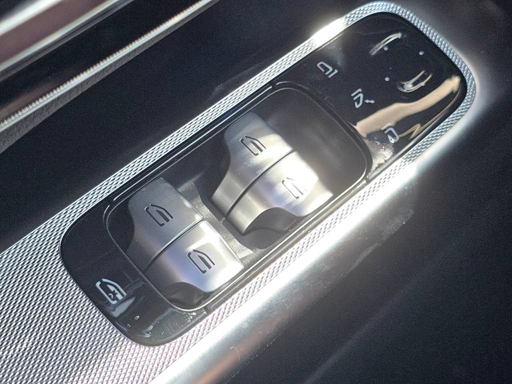 New 2026 Mercedes-Benz GLC 300 4MATIC image 28
