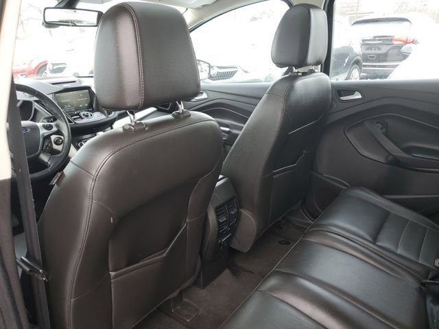 Used 2013 Ford C-MAX SEL image 32