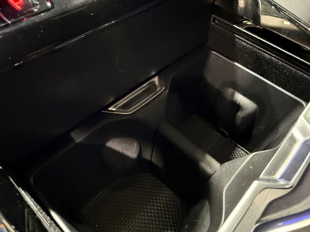 Used 2025 Land Rover Range Rover Sport Dynamic SE image 33