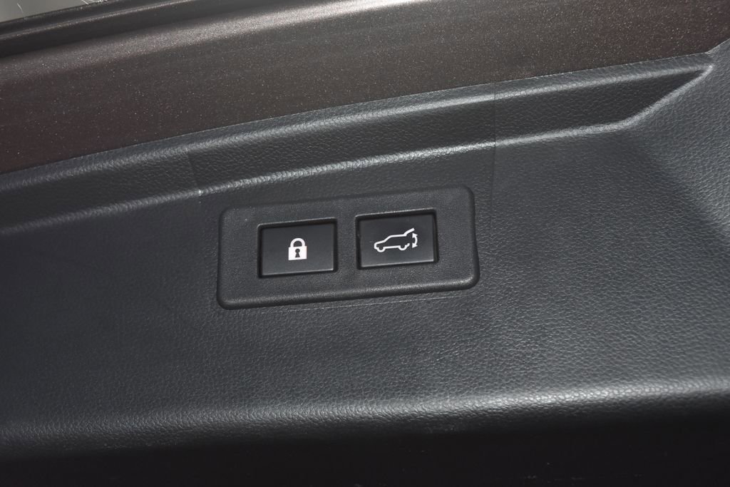 Used 2021 Subaru Outback Limited w/ Popular Package #2 AWD/4WD image 32