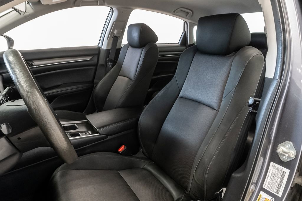 Used 2020 Honda Accord LX image 9