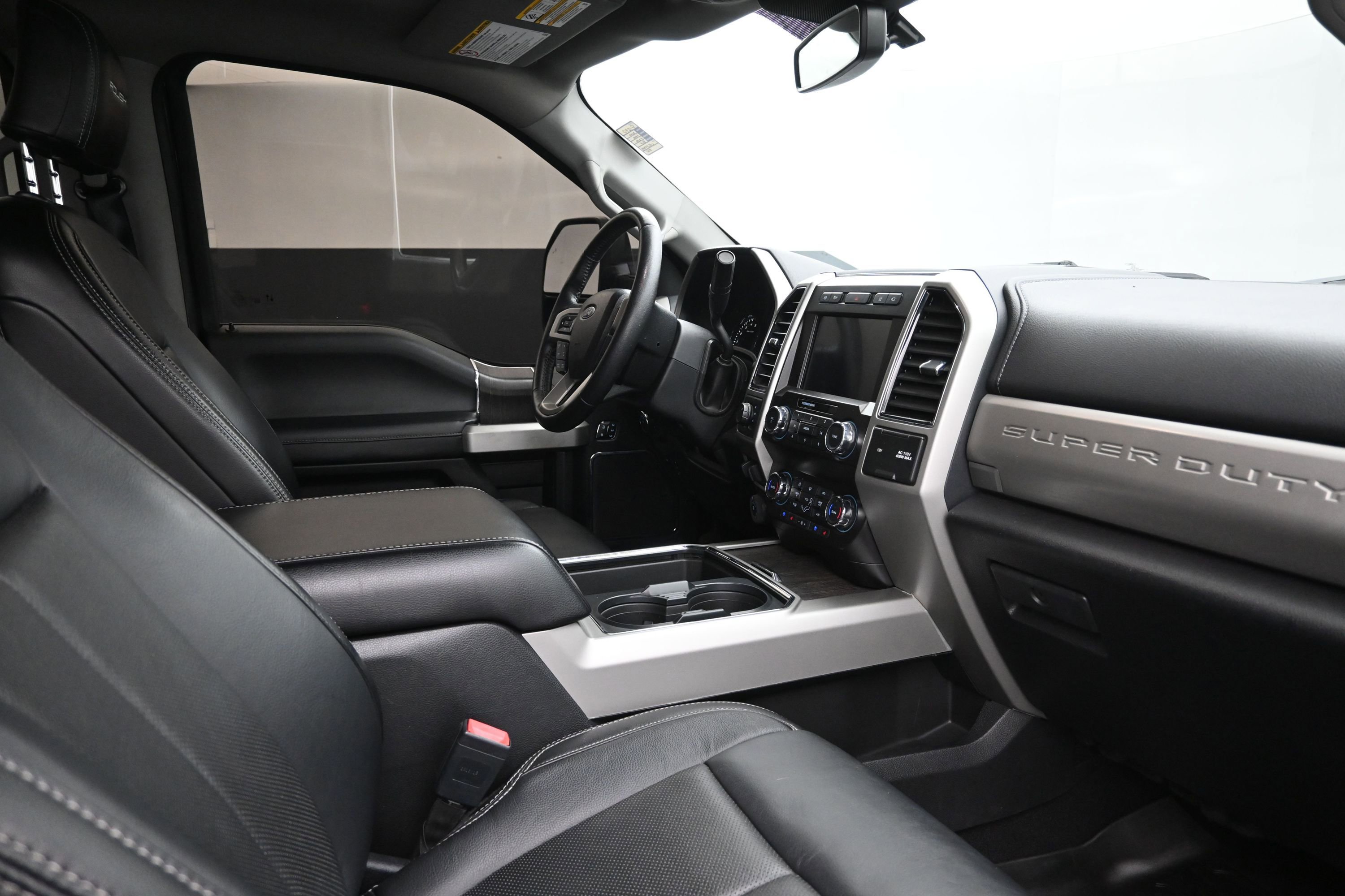 Used 2020 Ford F250 Lariat AWD/4WD image 24