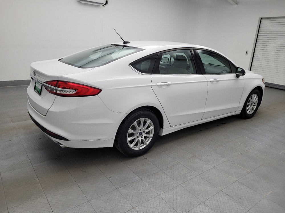 Used 2017 Ford Fusion S image 10