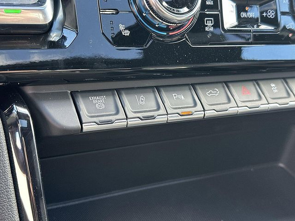 New 2026 GMC Sierra 2500 AT4 w/ AT4 Premium Plus Package AWD/4WD image 19