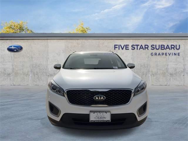 Used 2016 Kia Sorento LX w/ LX Convenience Package image 3
