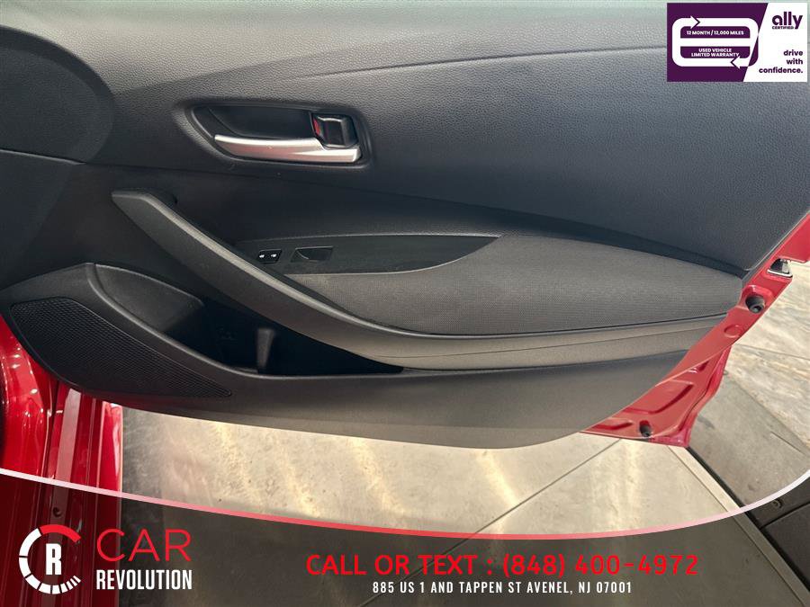 Used 2021 Toyota Corolla LE FWD image 47