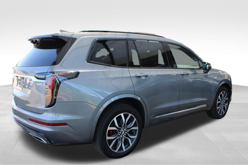 Used 2022 Cadillac XT6 Sport AWD/4WD image 17