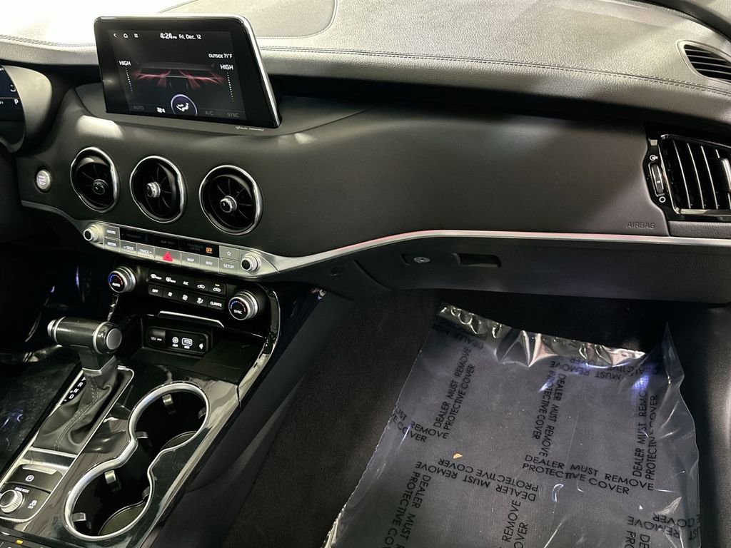 Used 2019 Kia Stinger Premium image 35