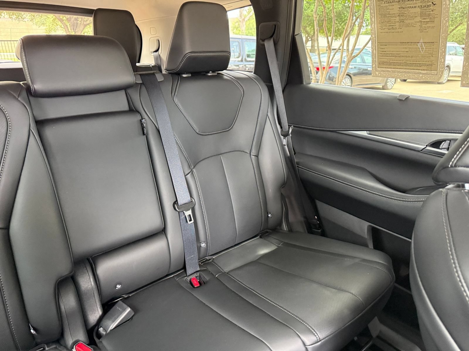 Used 2026 INFINITI QX60 Luxe FWD image 41