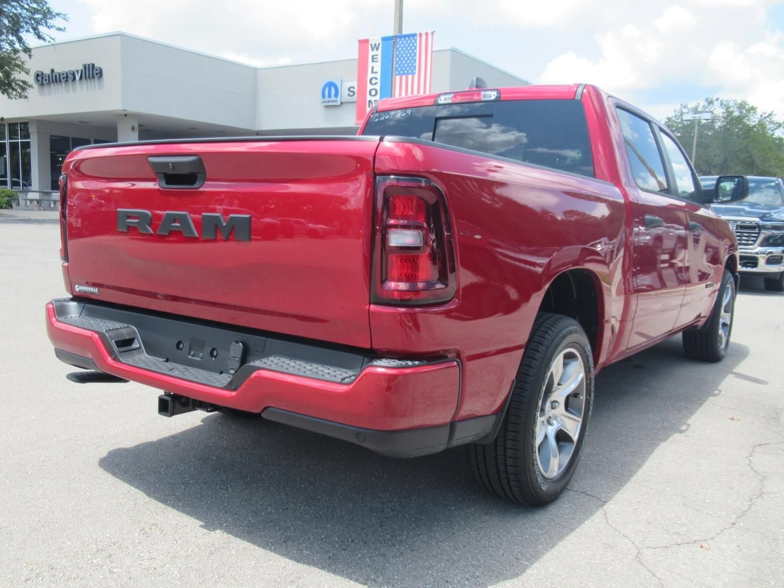 New 2026 RAM 1500 Express RWD image 7