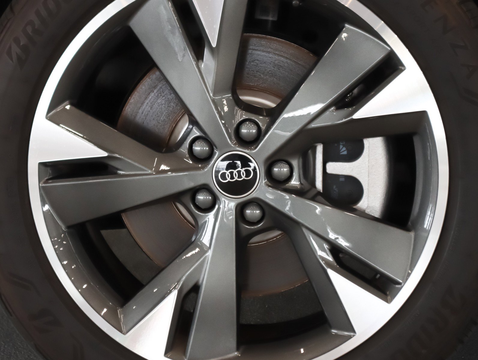 Certified 2024 Audi Q4 e-tron Premium Plus image 5