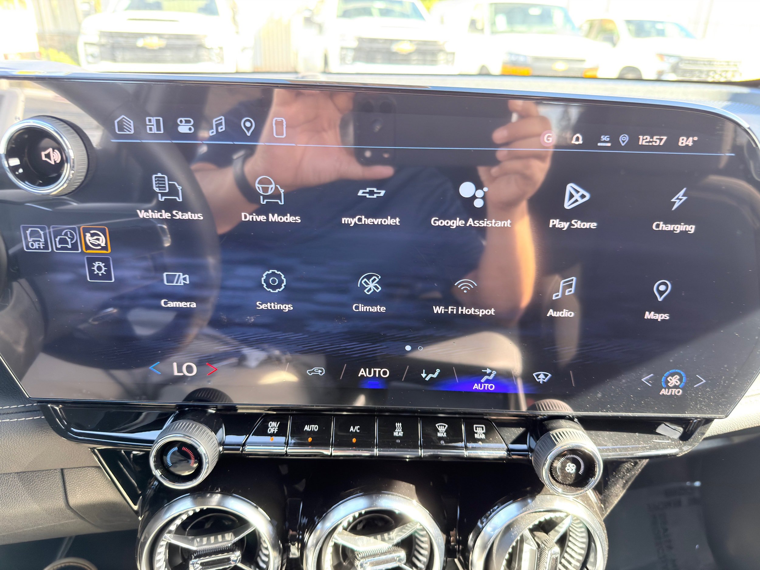 New 2026 Chevrolet Blazer EV LT w/ LPO, Blackout Package FWD image 30