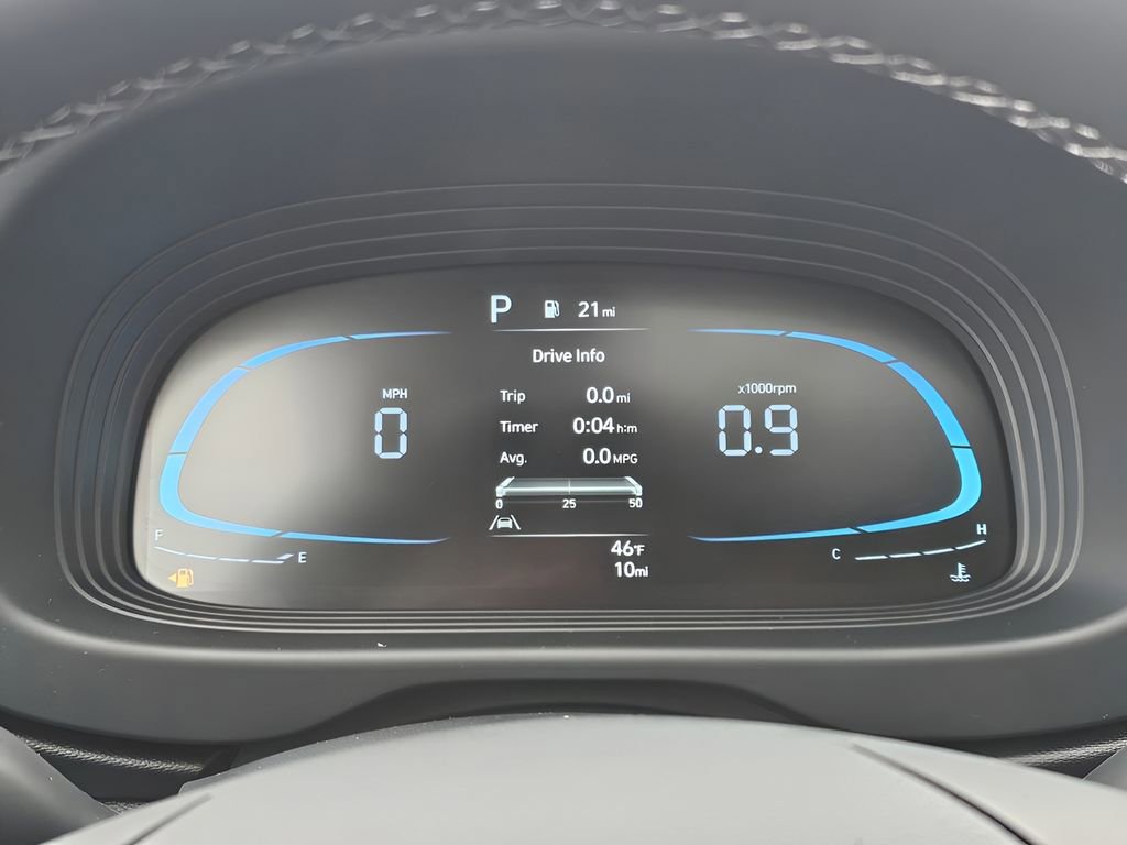 Used 2026 Hyundai Venue SEL FWD image 17