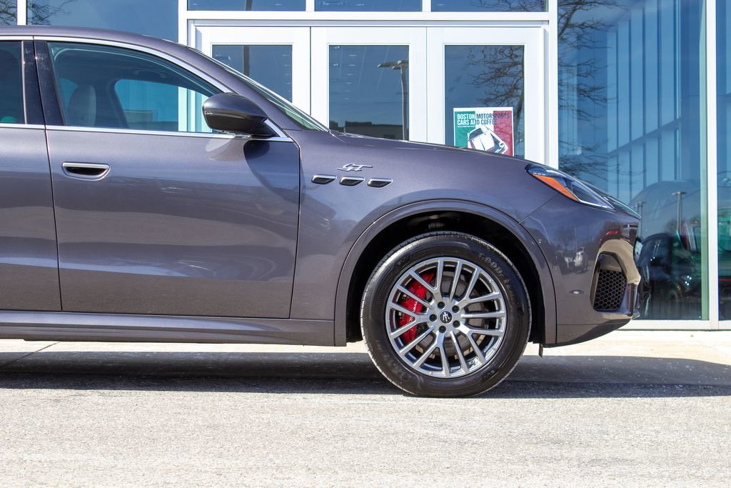 Used 2024 Maserati Grecale GT image 5