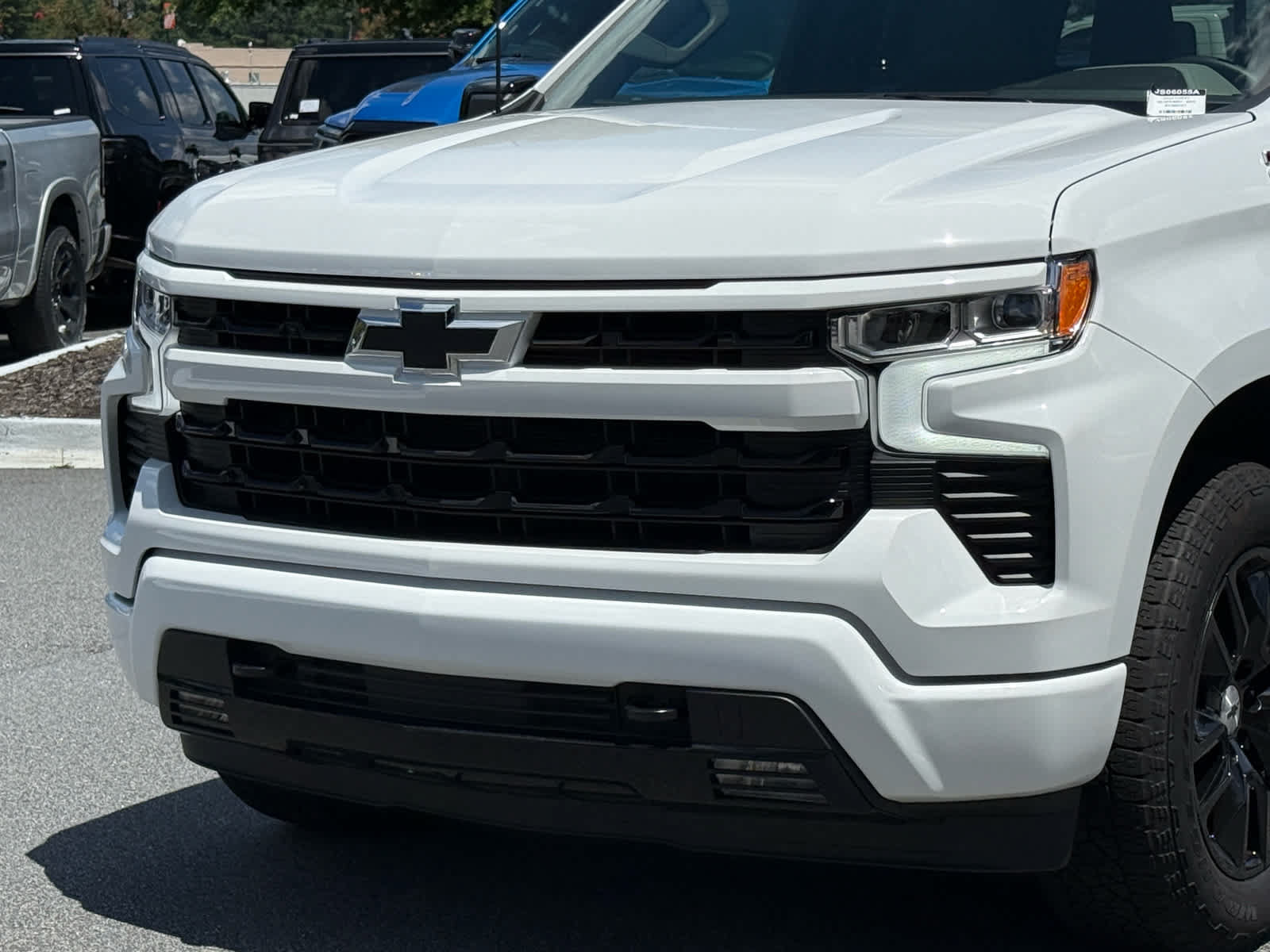 Used 2024 Chevrolet Silverado 1500 RST w/ Convenience Package II AWD/4WD image 9