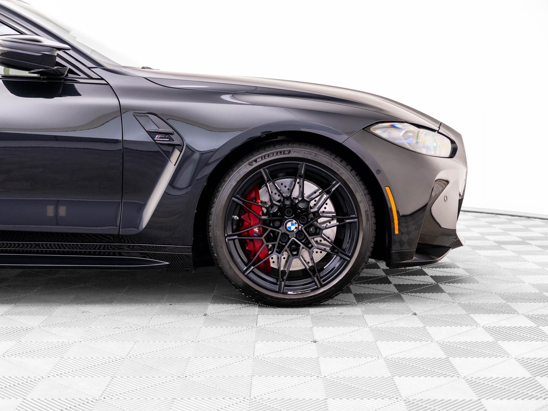 Used 2024 BMW M4 xDrive Competition w/ Executive Package AWD/4WD image 32