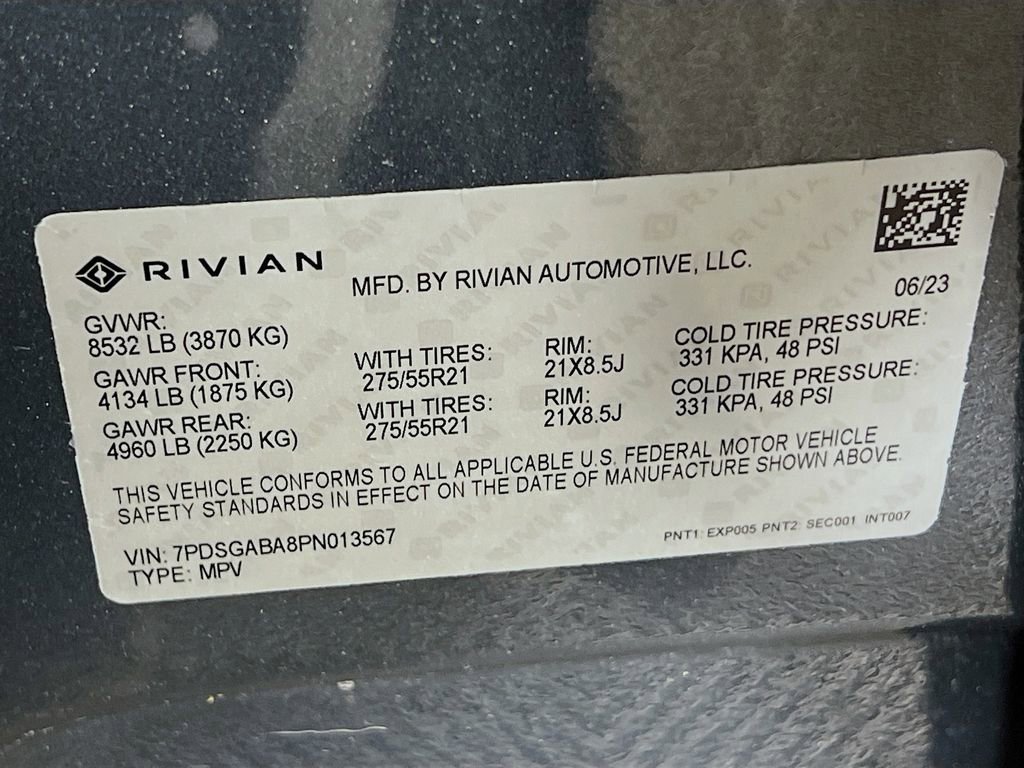 Used 2023 Rivian R1S Adventure image 27