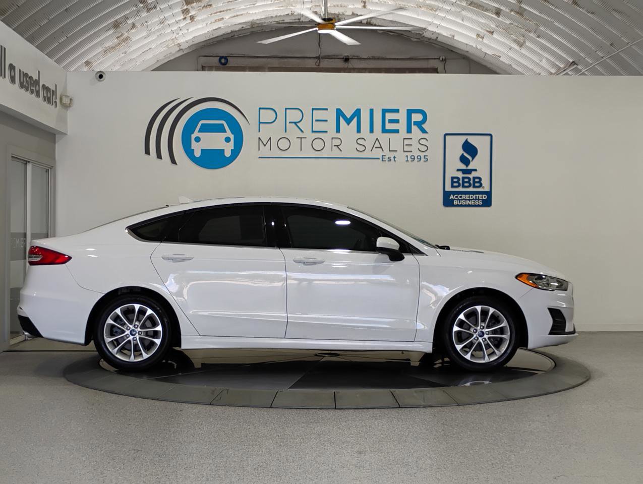 Used 2019 Ford Fusion SE image 80