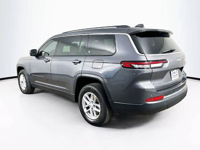 Used 2022 Jeep Grand Cherokee L Laredo w/ Luxury Tech Group I AWD/4WD image 4