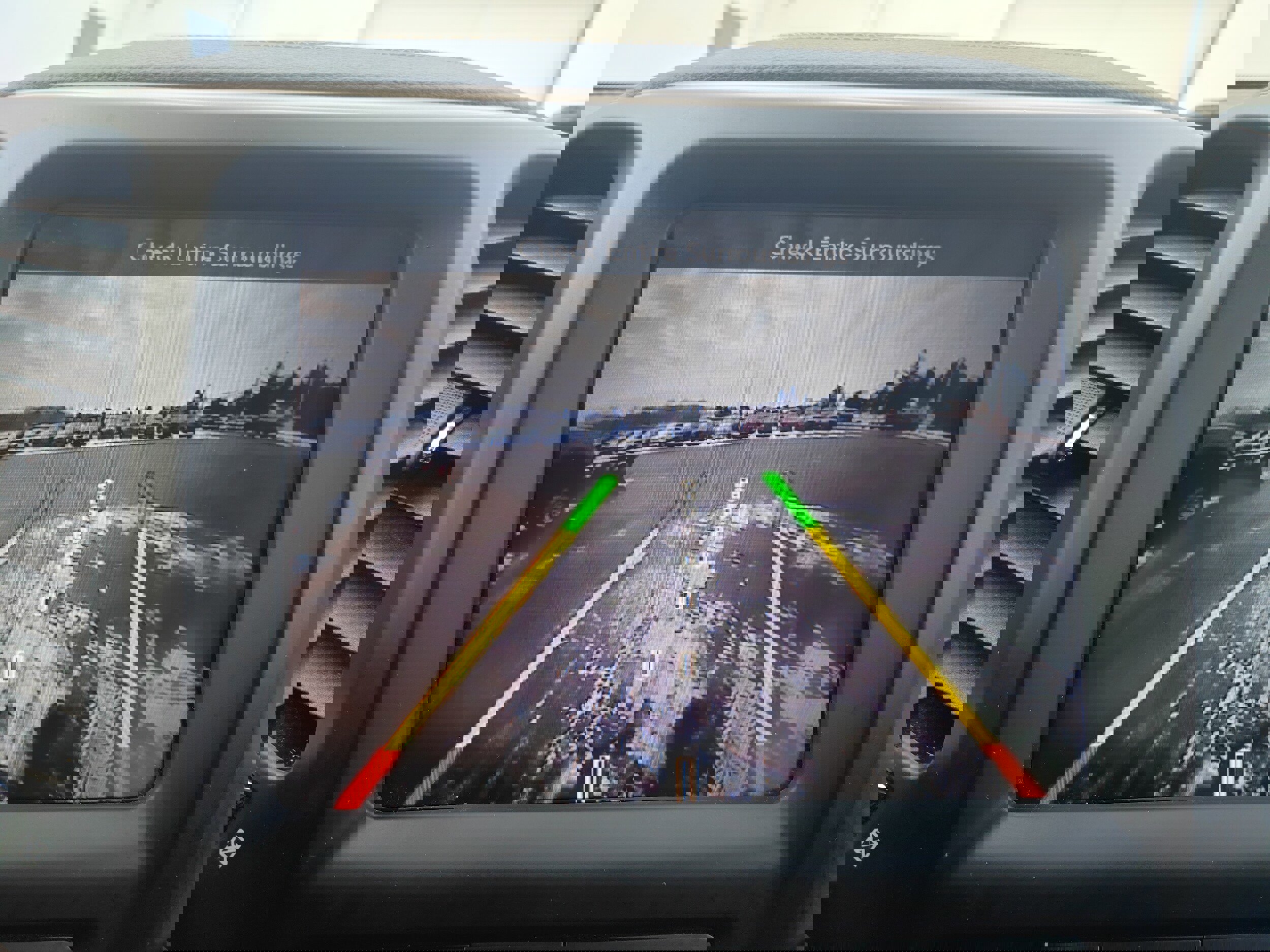 Used 2016 Jeep Cherokee Latitude w/ Cold Weather Group image 21