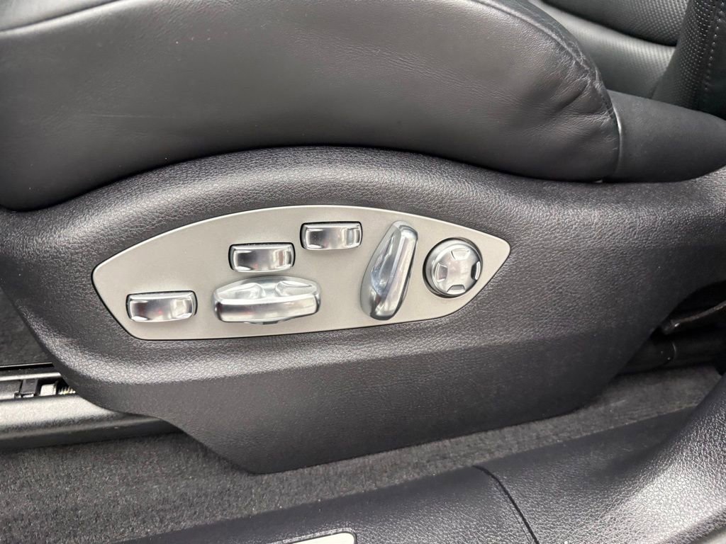 Used 2024 Porsche Macan S image 23