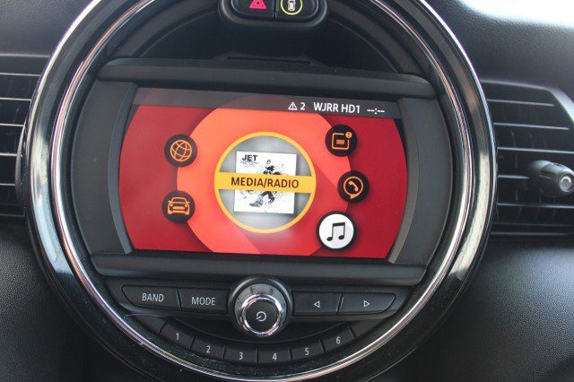 Used 2019 MINI Cooper S w/ Premium Package image 37