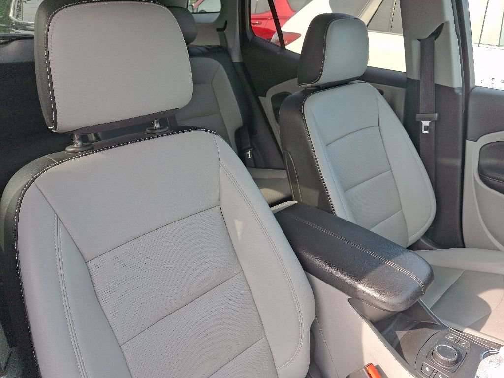 Certified 2022 GMC Terrain SLT AWD/4WD image 12
