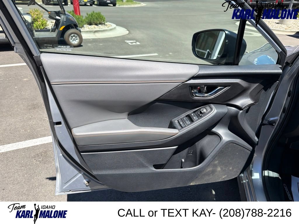 Used 2024 Subaru Crosstrek 2.5i Limited AWD/4WD image 19